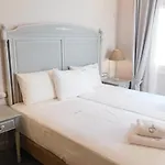 Ozar Mykonos فيلة *
