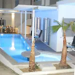 Ozar Mykonos بلاتيس يالوس