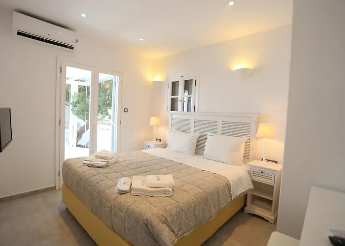 Ozar Mykonos * Platys Gialos (Mykonos)