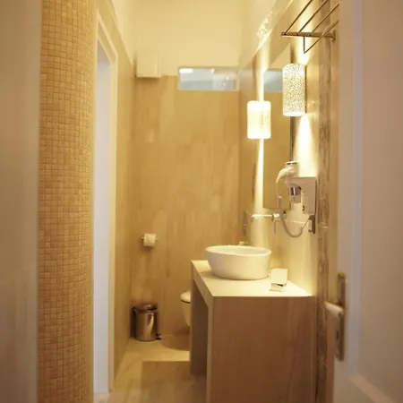 Ozar Mykonos * Platys Gialos (Mykonos)